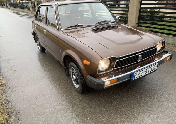 Honda Civic cena 25500 przebieg: 42000, rok produkcji 1978 z Rzeszów małe 137